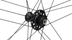 Campagnolo® Zonda C17 Disc Center Lock Laufradsatz 9 Campagnolo® Zonda C17 Disc Center Lock Laufradsatz -Fahrradzubehör Geschäft 198788