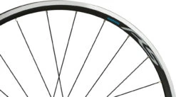 Shimano WH-RS100-CL Laufradsatz -Fahrradzubehör Geschäft 255238