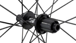 Dt-swiss ARC 1100 DICUT 50 Carbon Disc Center Lock 27,5" Laufradsatz -Fahrradzubehör Geschäft 436872