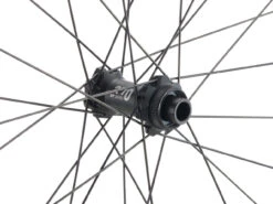 Dt-swiss M 1900 SPLINE 30 Disc Center Lock 27,5" Laufradsatz -Fahrradzubehör Geschäft 470771