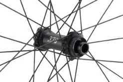 Dt-swiss E 1900 SPLINE 30 Boost Disc Center Lock 29" Laufradsatz 9 Dt-swiss E 1900 SPLINE 30 Boost Disc Center Lock 29" Laufradsatz -Fahrradzubehör Geschäft 474928